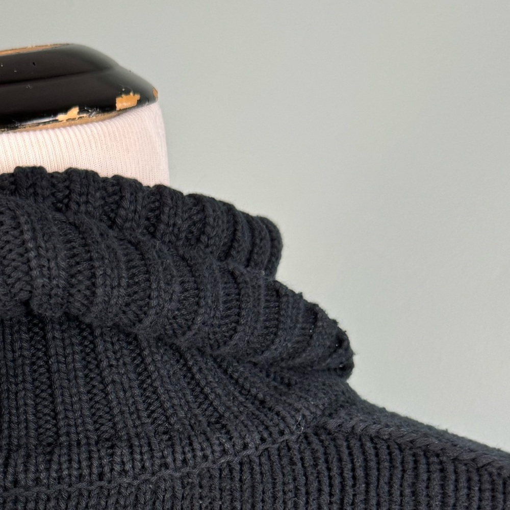 Calvin Klein Jeans Turtleneck Sweater - Picture 7 of 8